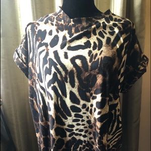 🎉final price🎉 NWT NEVER BEEN WORN midi dress!